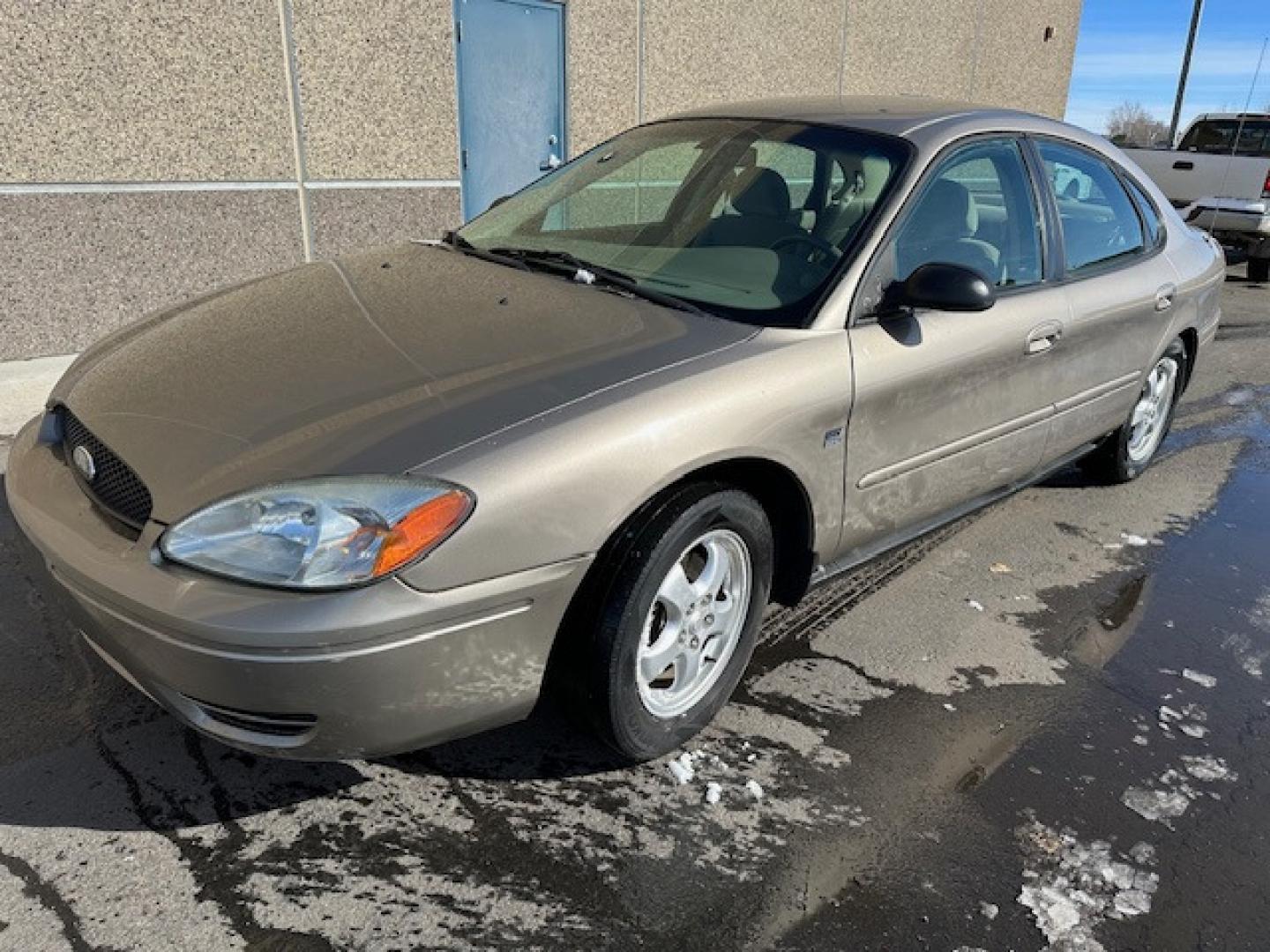 2004 Gold /Beige Ford Taurus (1FAFP55S74G) , Automatic transmission, located at 3200 1st Avenue North, Billings, MT, 59101, (406) 245-9055, 45.779270, -108.510742 - Low Mileage Local Trade-In. Well Maintained, Power Seat, Power Windows, Power Door Locks, Tilt Steering, Duratec Engine and Much More! CarFax Dealer. Auto Brokers of Montana/AA&A Auto Rental/Fox Car Rental Billings - Photo#0